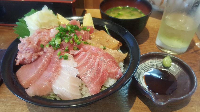 清水港みなみ鮪三昧丼